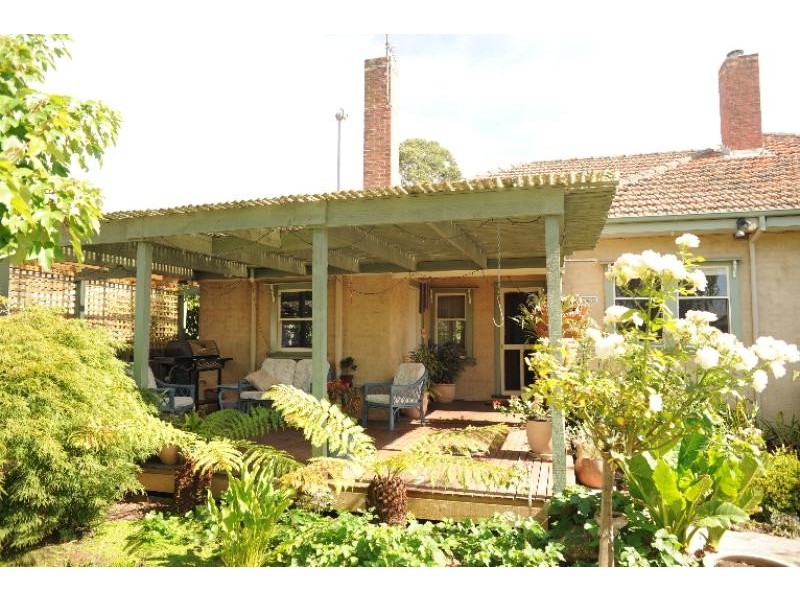 309 Main Street, Bairnsdale VIC 3875