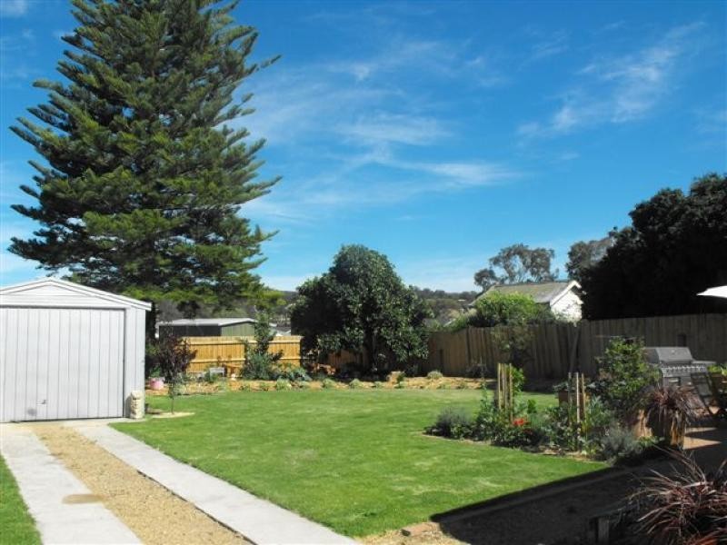 3 Ronald Street, Bruthen VIC 3885