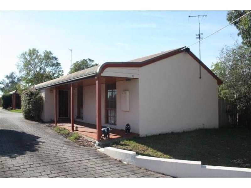 Unit 1/25 Robb Street, Bairnsdale VIC 3875