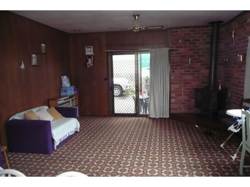 Bairnsdale VIC 3875