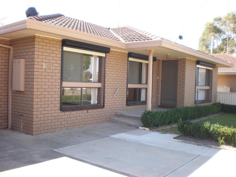 Unit 2/33 Ligar Street, Bairnsdale VIC 3875
