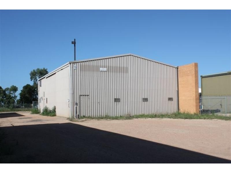 15 Gordon Street, Bairnsdale VIC 3875