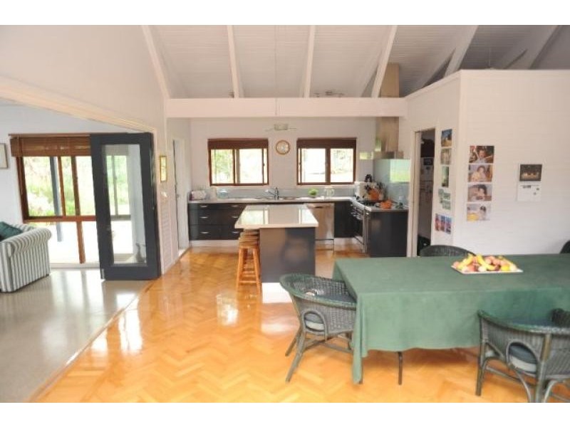 90 Matheson Road Eagle Point, Bairnsdale VIC 3875