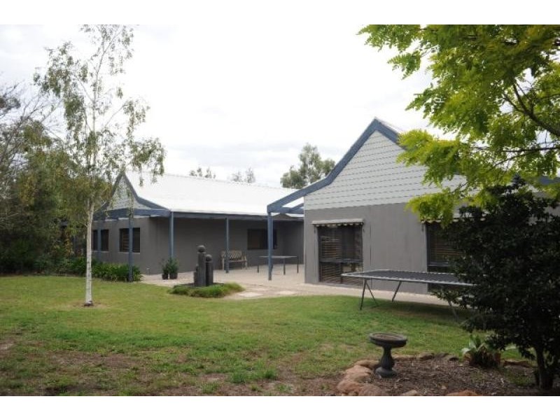 90 Matheson Road Eagle Point, Bairnsdale VIC 3875