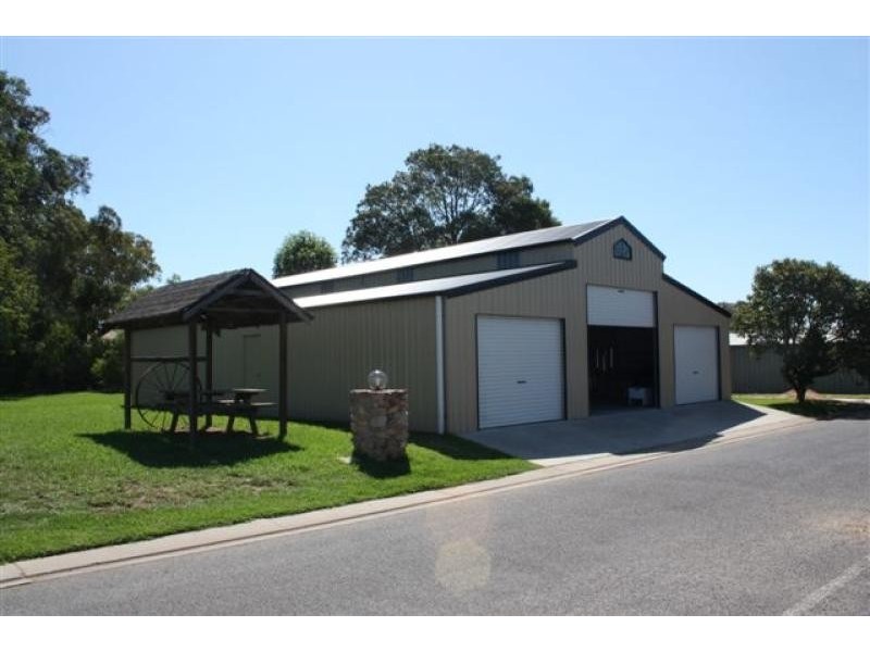 598 Princes Highway, Bairnsdale VIC 3875