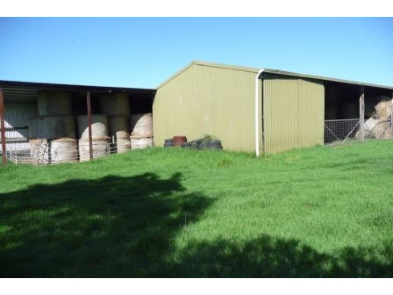 270 Broadlands Road270 Broadlands Road, Bairnsdale VIC 3875