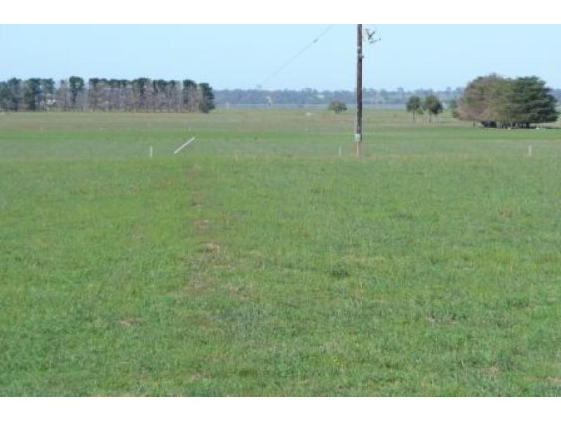 270 Broadlands Road270 Broadlands Road, Bairnsdale VIC 3875