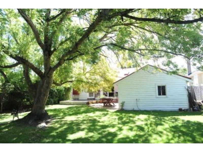 71 Pearson Street, Bairnsdale VIC 3875