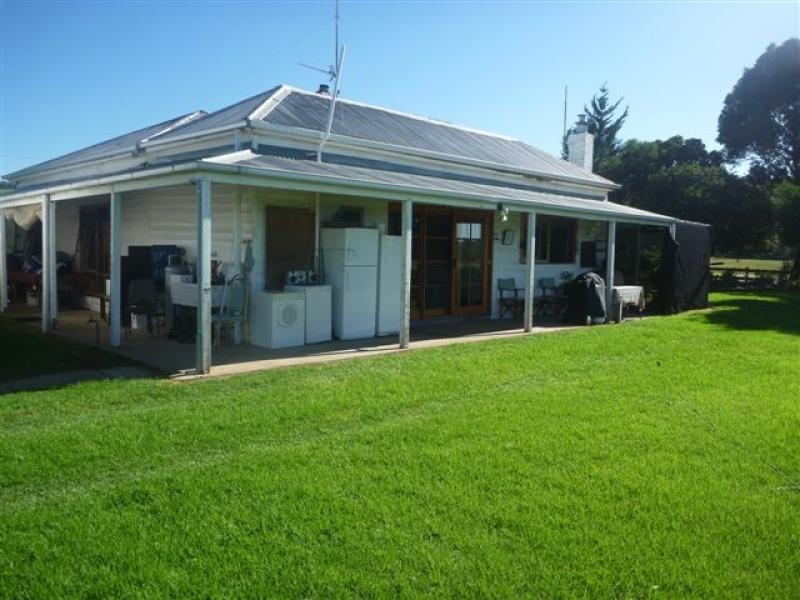 1820 Fernbank Glenaladale Road Iguana Creek, Fernbank VIC 3864