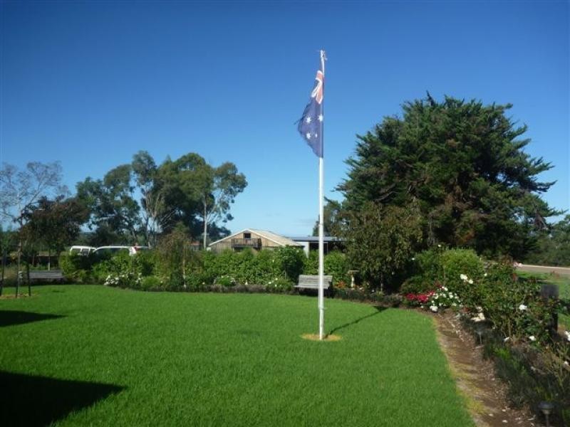 1820 Fernbank Glenaladale Road Iguana Creek, Fernbank VIC 3864