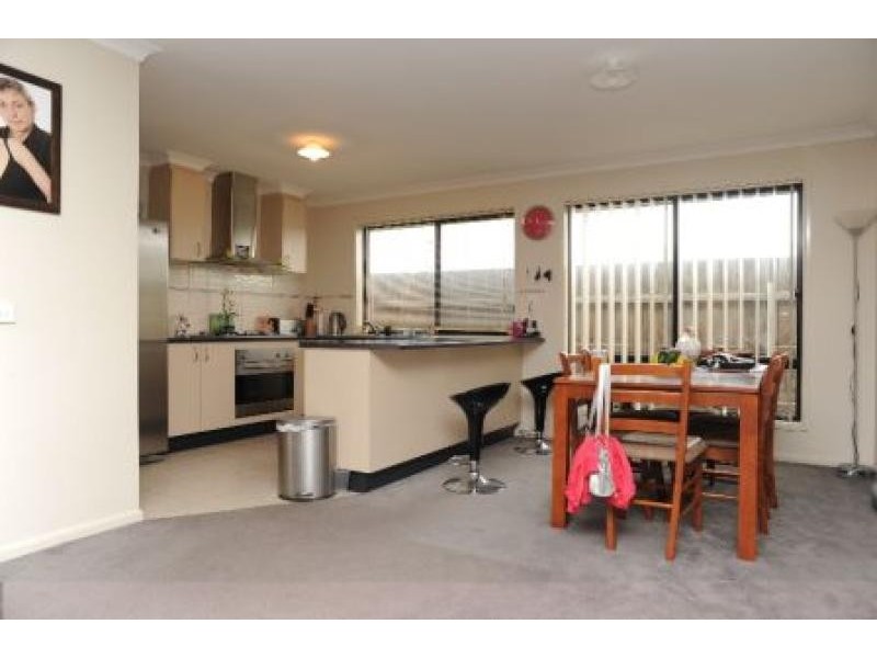 4 Deakin Avenue, Bairnsdale VIC 3875