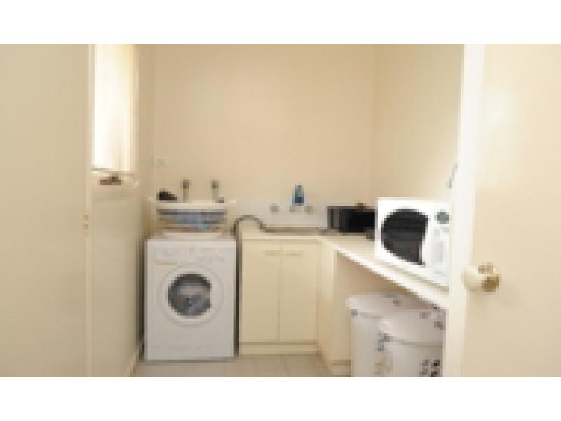 Unit 9/93 Moroney Street, Bairnsdale VIC 3875