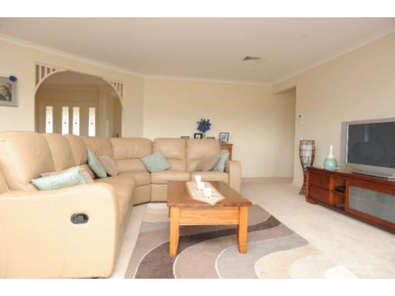 Bairnsdale VIC 3875