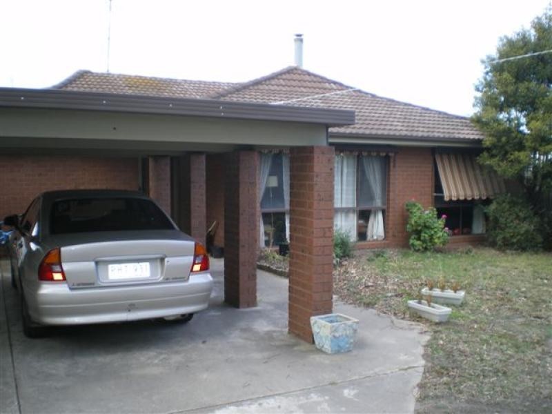 166 Bullumwaal Road, Wy Yung VIC 3875