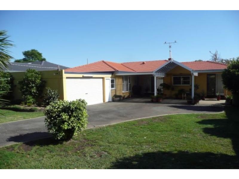 18 Greene Street, Bairnsdale VIC 3875