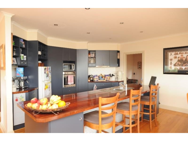 14 Bredt Street, Bairnsdale VIC 3875