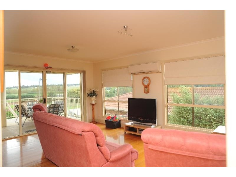 14 Bredt Street, Bairnsdale VIC 3875