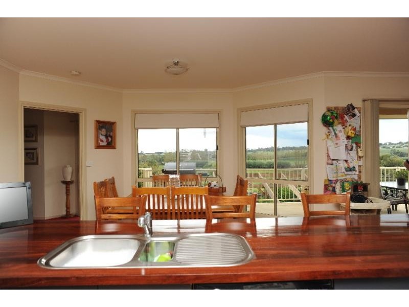 14 Bredt Street, Bairnsdale VIC 3875