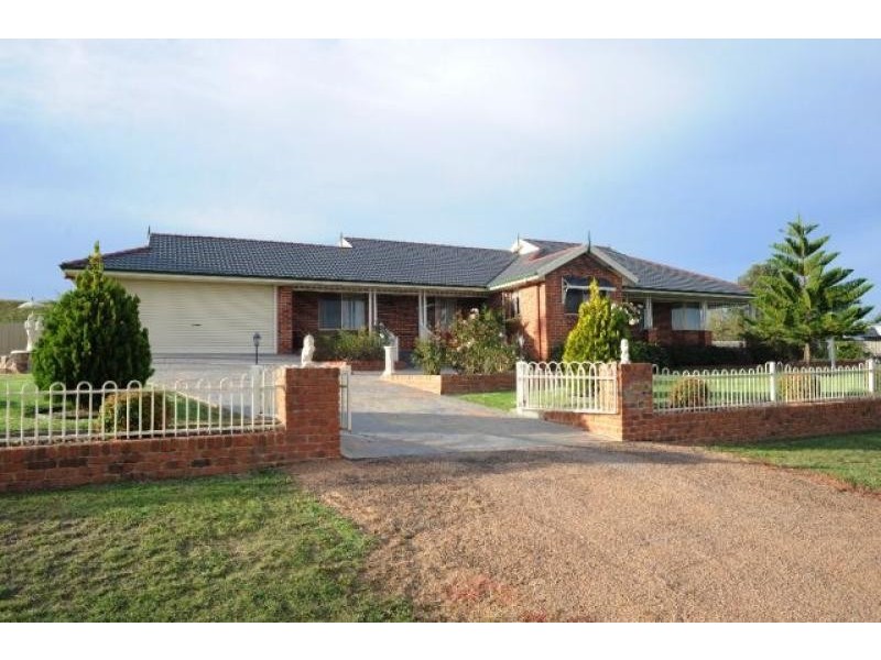 14 Nicole Court, Bairnsdale VIC 3875