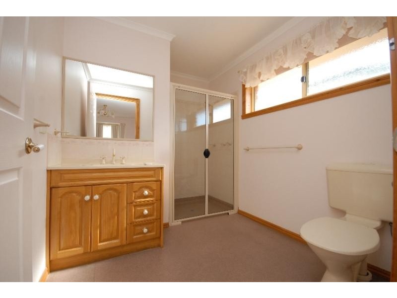 14 Nicole Court, Bairnsdale VIC 3875