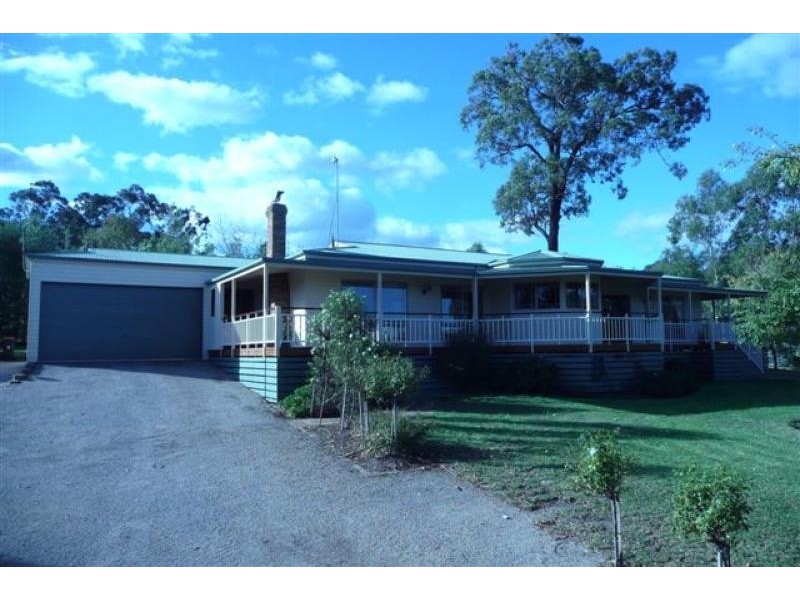 10 Newton Court, Nicholson VIC 3882