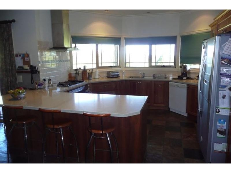 10 Newton Court, Nicholson VIC 3882