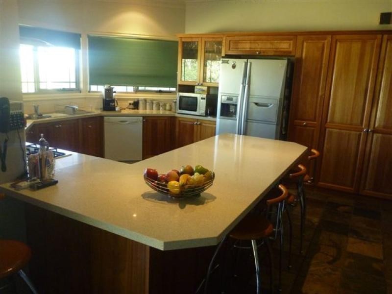 10 Newton Court, Nicholson VIC 3882