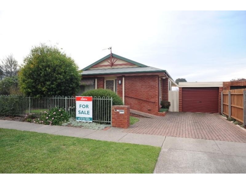 15 Ligar Street, Bairnsdale VIC 3875