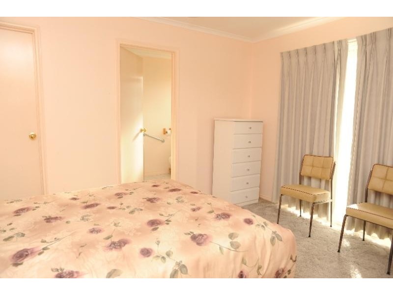 15 Ligar Street, Bairnsdale VIC 3875