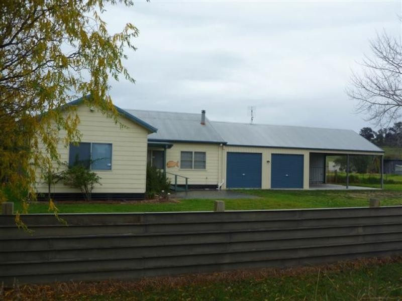 1255 Swan Reach Road, Mossiface VIC 3885
