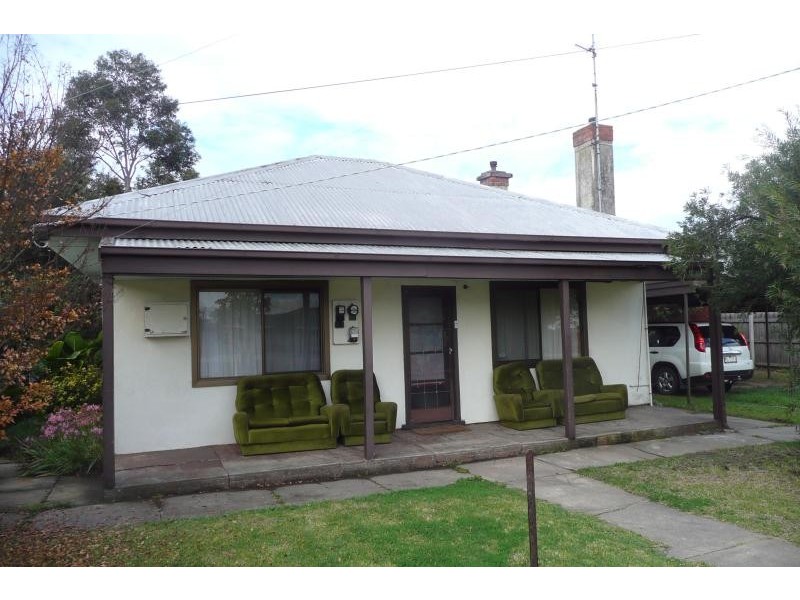 53 Calvert Street, Bairnsdale VIC 3875