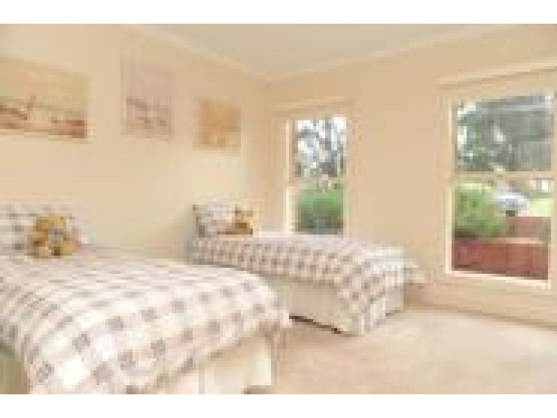 Bairnsdale VIC 3875