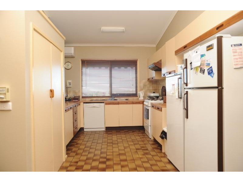 36 Cunningham Court, Swan Reach VIC 3903