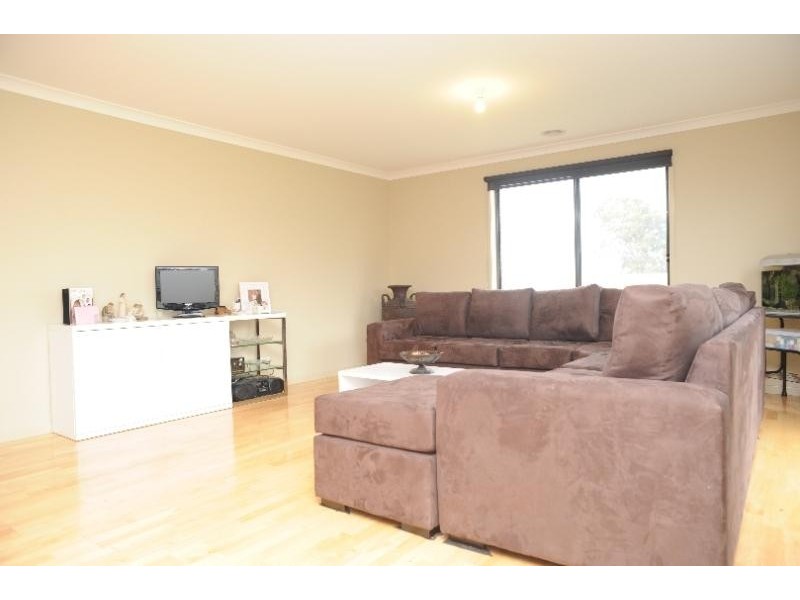 47 Flinns Road, Bairnsdale VIC 3875