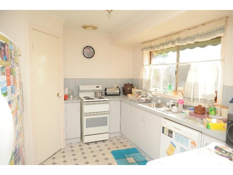28 Hosie Street, Bairnsdale VIC 3875