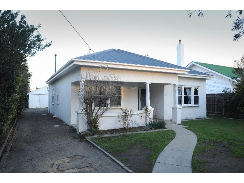 73 Pearson Street, Bairnsdale VIC 3875