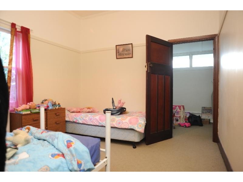 73 Pearson Street, Bairnsdale VIC 3875