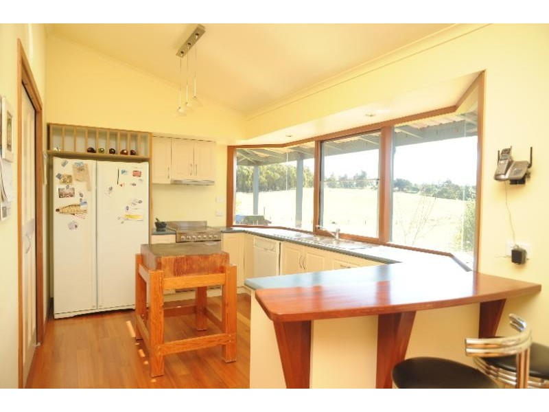 1090 Deptford Road, Clifton Creek VIC 3875