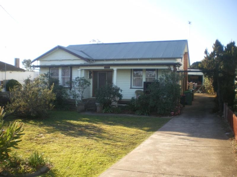 11 Short Street, Bairnsdale VIC 3875