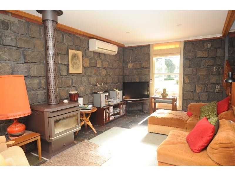 33 Tierney Street, Wy Yung VIC 3875