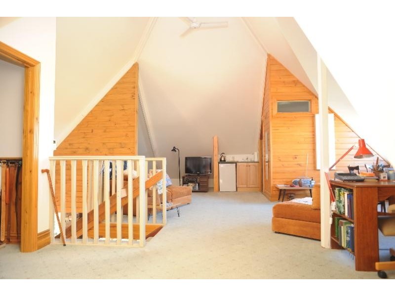 33 Tierney Street, Wy Yung VIC 3875