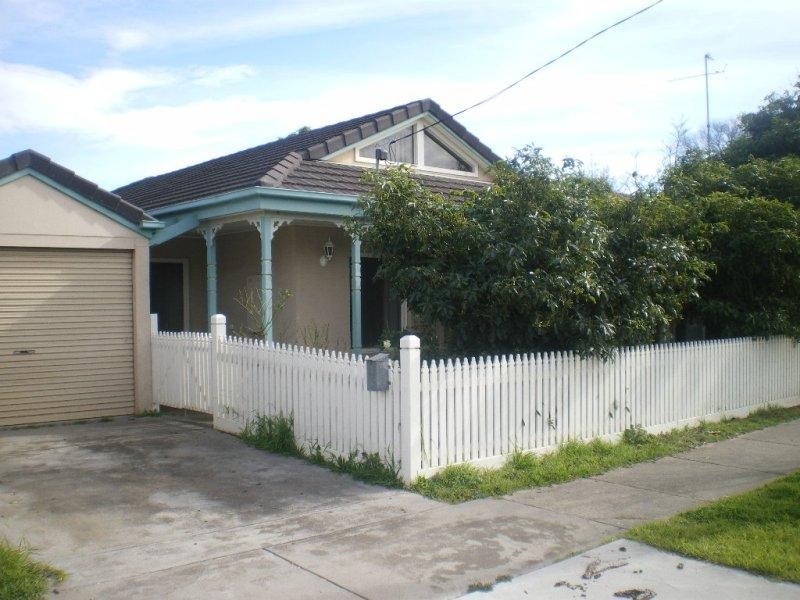 22 McCulloch Street, Bairnsdale VIC 3875