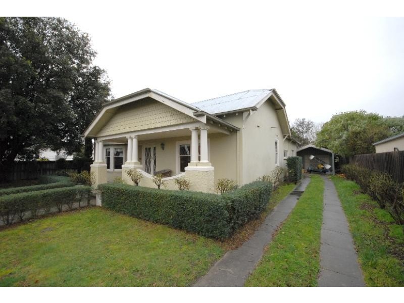 7 McCulloch Street, Bairnsdale VIC 3875