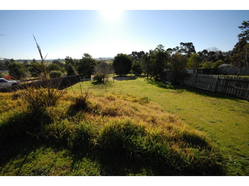 Lot 2/25 Princes Highway, Bairnsdale VIC 3875