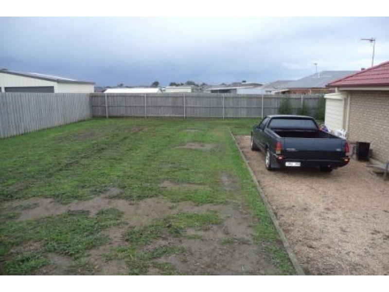 17 The Backwater, Bairnsdale VIC 3875