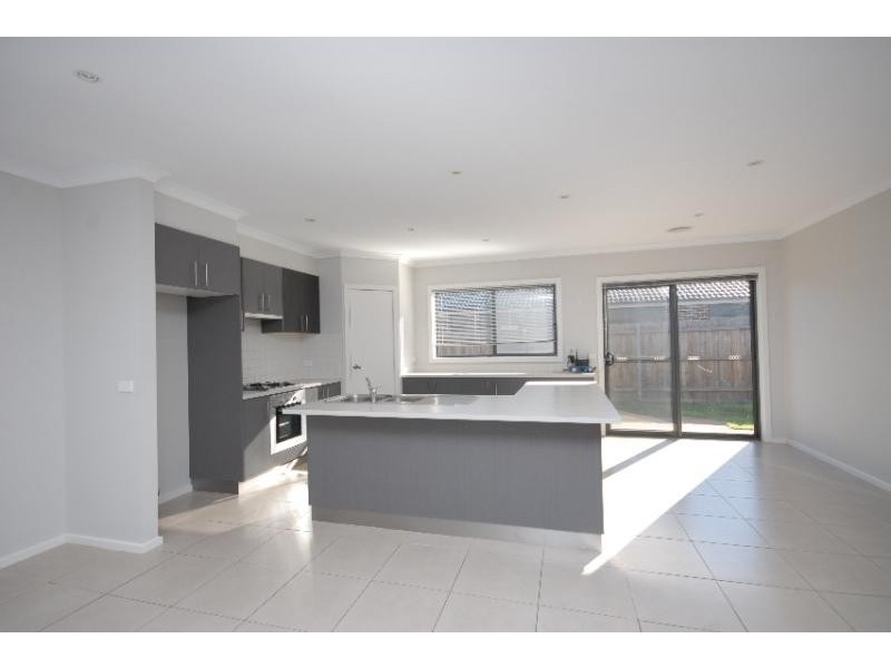 2 Selwyn Court, Bairnsdale VIC 3875