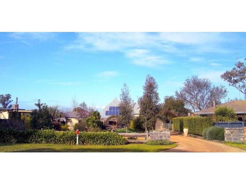 33 Tierney Street, Wy Yung VIC 3875