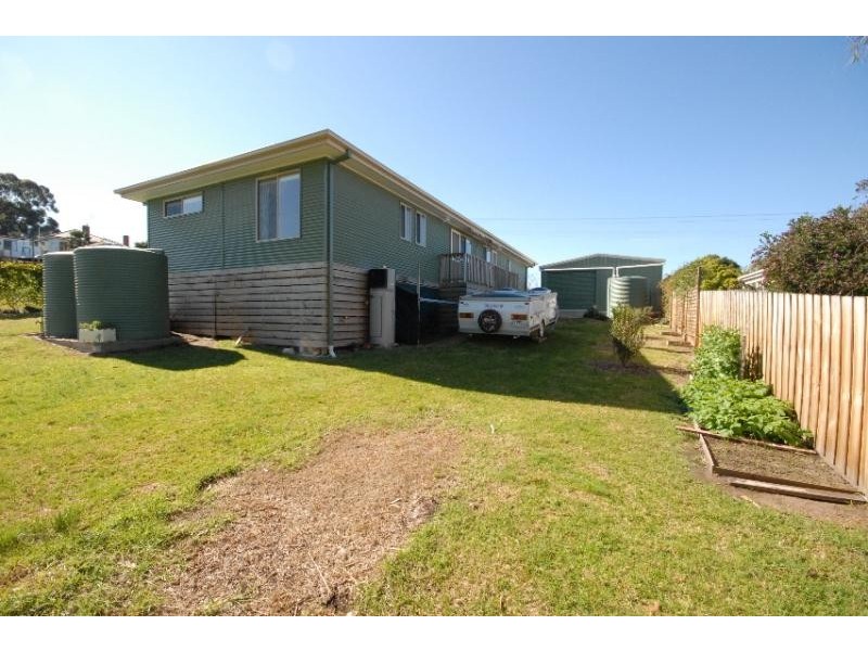 63 Great Alpine Road, Bruthen VIC 3885