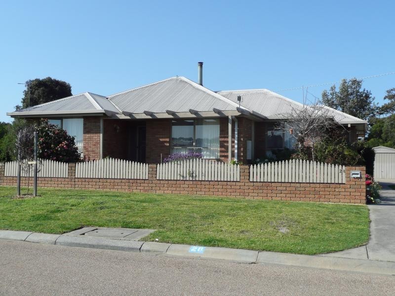 28 Woodward Street, Bairnsdale VIC 3875