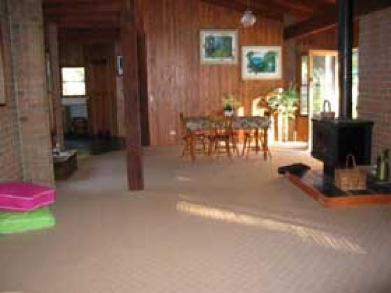 2 Sylvia Court, Mallacoota VIC 3892